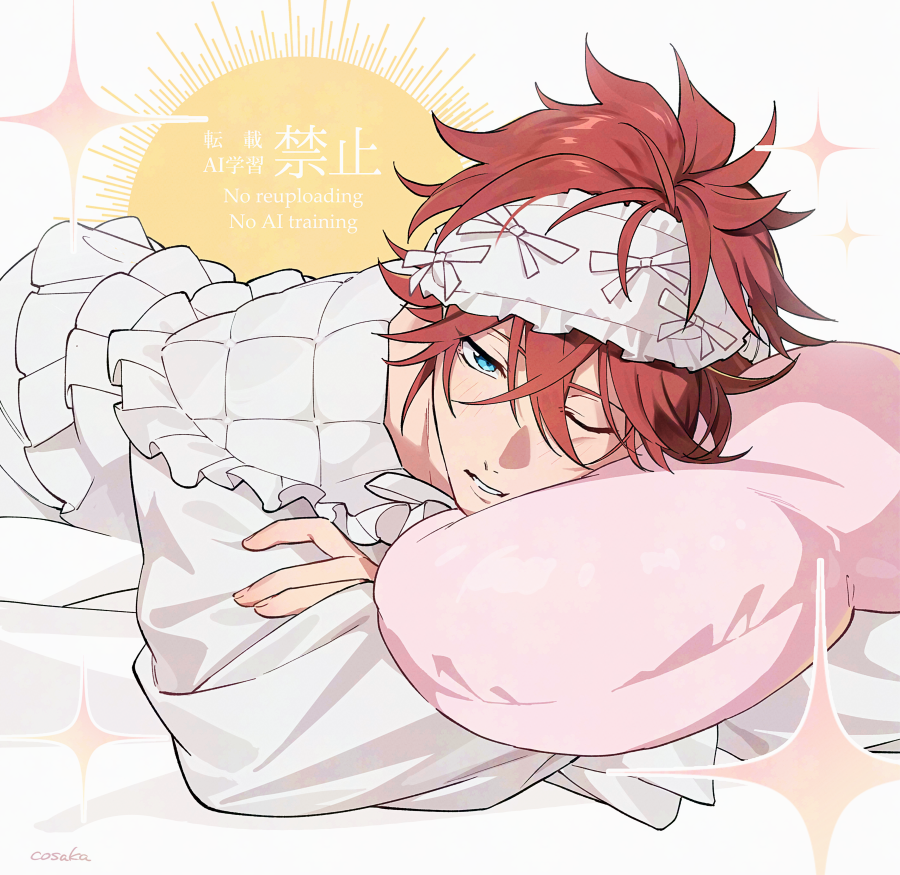 lunapont, amagi rinne, ensemble stars!, 1boy, alternate costume, blue eyes, bow, crossed bangs, frilled sleeves, frills, hairband, hugging object, long sleeves, looking at viewer, lying, male focus, on stomach, one eye closed, parted hair, parted lips, pillow, pillow hug, red hair, shirt, solo, sparkle, upper body, watermark, white background, white shirt