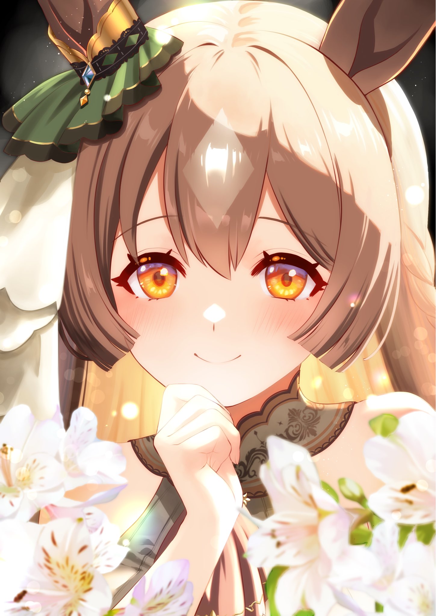 narumi yuzurai, satono diamond (umamusume), umamusume, commentary request, highres, 1girl, animal ears, blurry, blush, bokeh, brown eyes, brown hair, close-up, closed mouth, depth of field, diamond (shape), ear ornament, flower, hair between eyes, horse ears, horse girl, long hair, looking at viewer, multicolored hair, smile, solo, streaked hair, white flower, white streaks