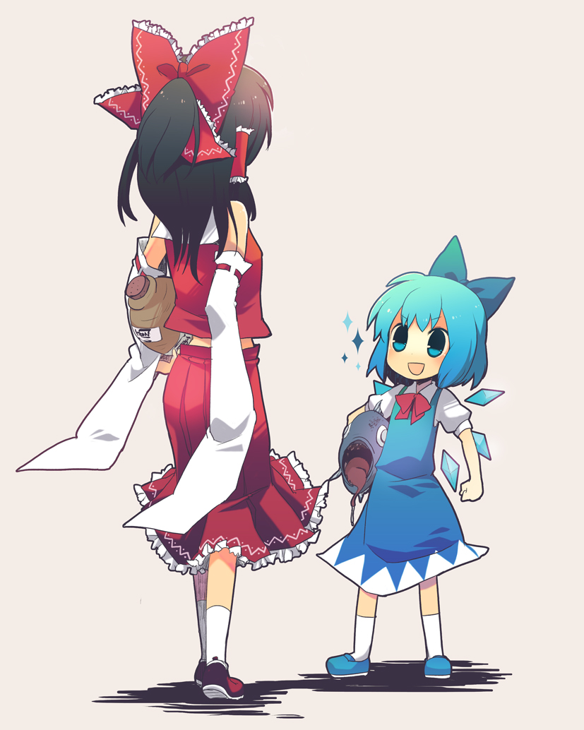 yuzuki gao, cirno, hakurei reimu, team shanghai alice, touhou, commentary, 2girls, aqua hair, black hair, blue eyes, blue hair, bow, detached sleeves, fish, gradient hair, hair bow, japanese clothes, long hair, miko, multicolored hair, multiple girls, ribbon, short hair