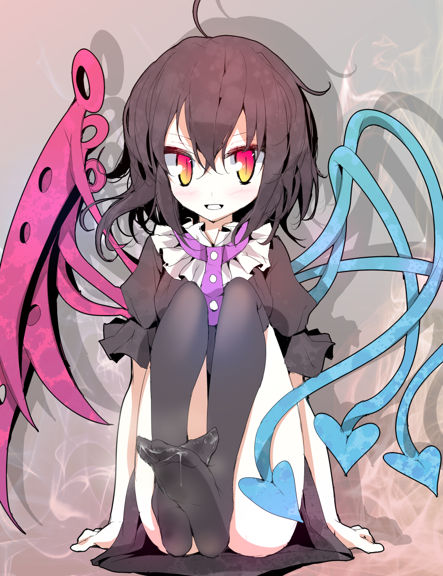 oouso, houjuu nue, touhou, 1girl, asymmetrical wings, black hair, black thighhighs, blush, cum, cum on body, cum on lower body, dress, feet, female focus, full body, multicolored eyes, orange eyes, red eyes, short hair, solo, thighhighs, wings