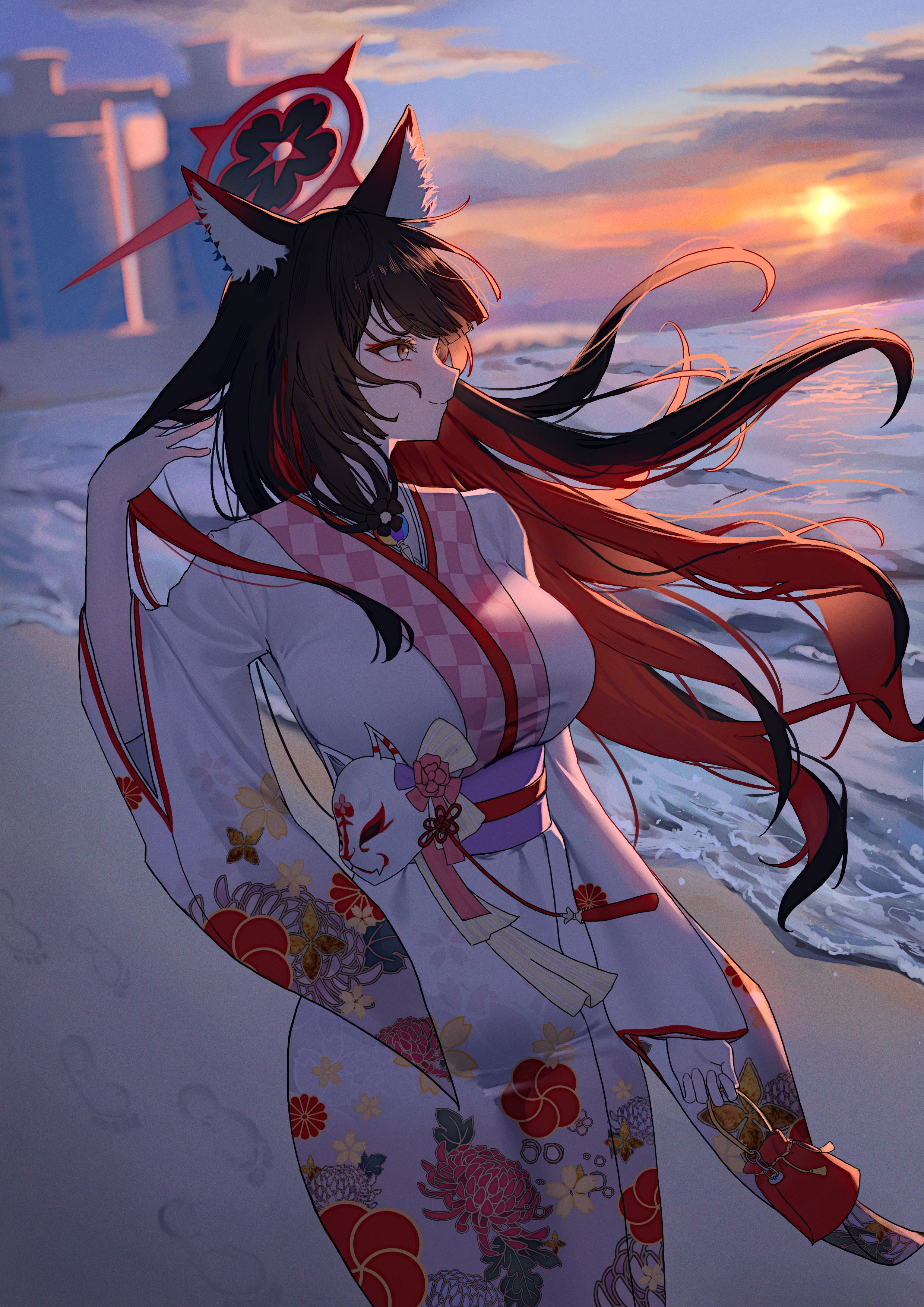 wakamo (blue archive), blue archive, absurdres, highres, 1girl, animal ear fluff, animal ears, beach, building, closed mouth, colored inner hair, damyul725, evening, eyeshadow, floral print, floral print kimono, footprints, fox ears, fox girl, fox mask, halo, horizon, japanese clothes, kimono, long hair, makeup, mask, mask on belt, multicolored hair, ocean, official alternate costume, print kimono, red eyeshadow, red halo, sand, shore, sky, smile, solo, wakamo (valentine) (blue archive), white kimono, yellow eyes
