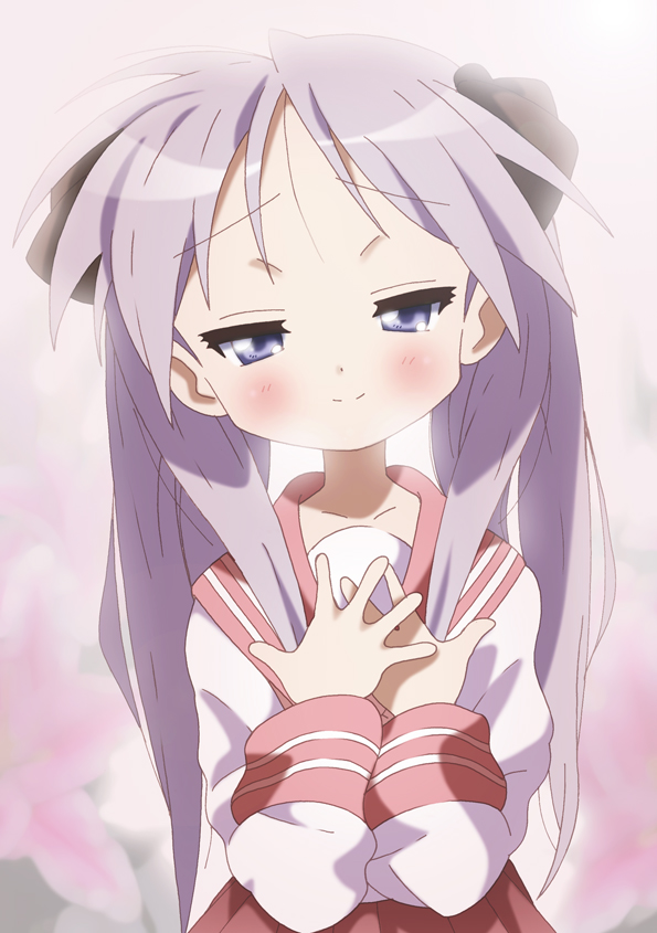 yamasaki wataru, hiiragi kagami, lucky star, 00s, 1girl, blue eyes, blush, collarbone, female focus, hair ribbon, long hair, pleated skirt, purple hair, ribbon, school uniform, serafuku, skirt, smile, solo, tsurime, twintails